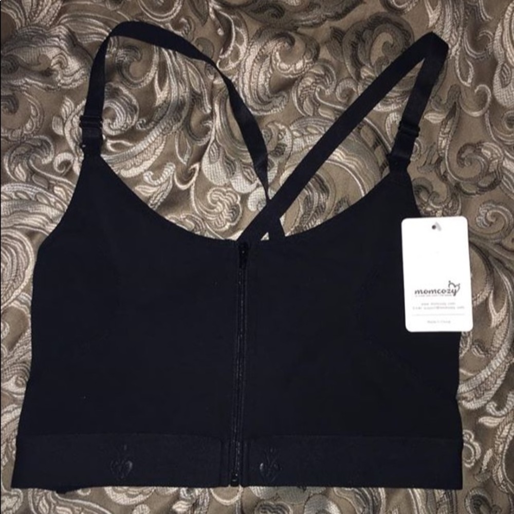Hands-free pumping/nursing bra M